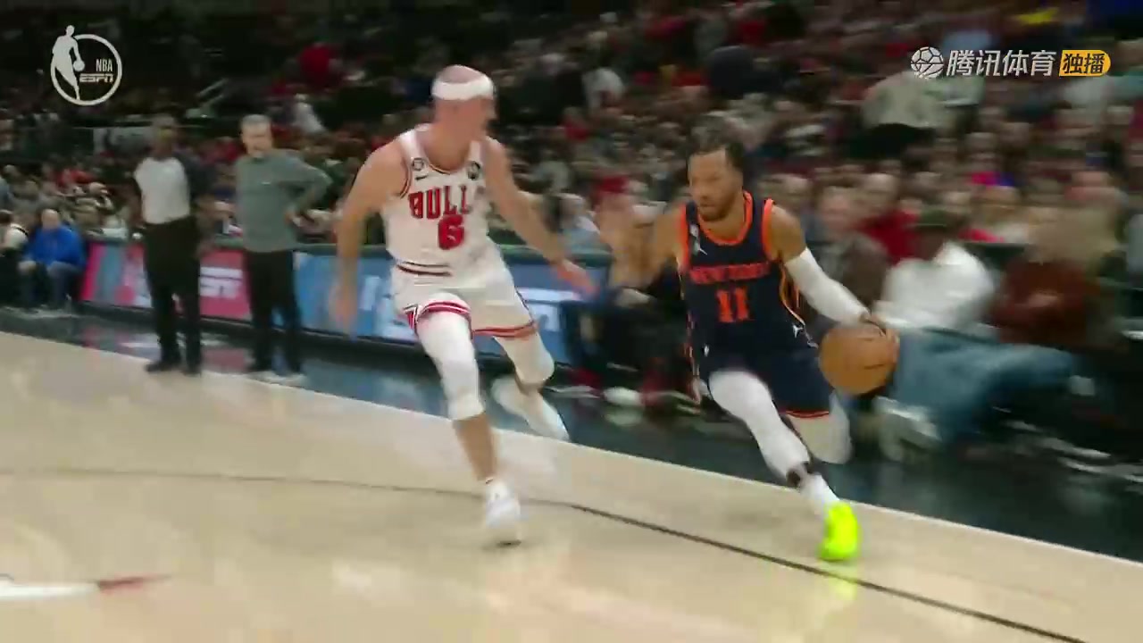 秀啊！布倫森腳踝終結(jié)將卡魯索晃倒坐地！再三分殺死比賽（布倫森集錦）